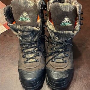 Rocky 1200G Thinsulate waterproof size 12 Camouflage Outdoor Boots